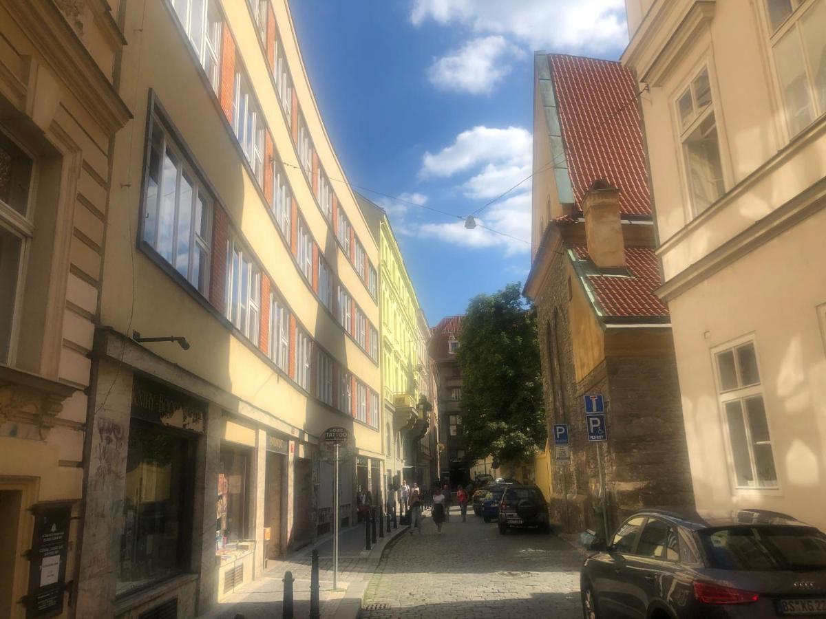 Hostel Ragtime Prag Exterior foto